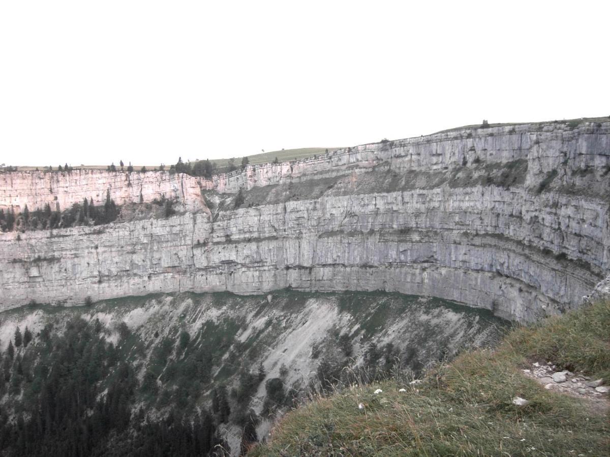 Littoral Lac Gorgier Екстер'єр фото